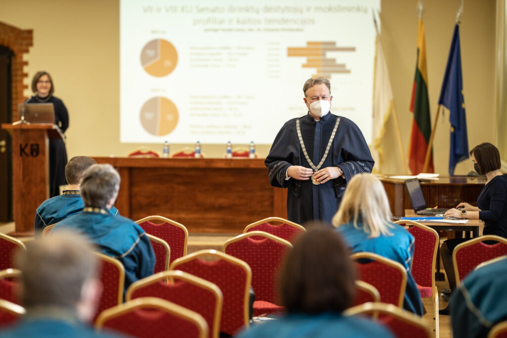 The New KU Senate Has Taken Office its Leaders Elected, the